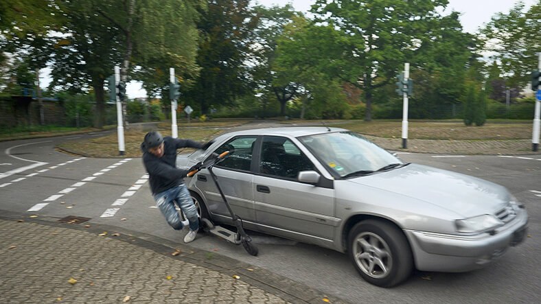 Jahresüberblick: Riskbuster, Video E-Scooter